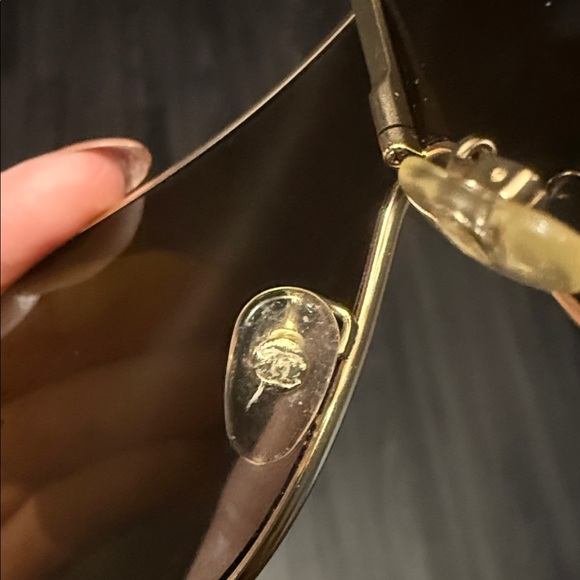 Chanel crystal CC shield sunglasses - Picture 8 of 13